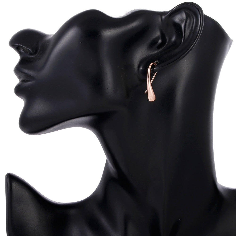 The Art of Accessorizing: Elevate Your Style with Fashion Accessories
